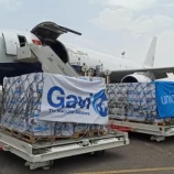وصول 420 ألف جرعة من لقاح الروتا بمطار صنعاء