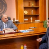 الزُبيدي يناقش جهود وزارة النفط لتوفير المحروقات