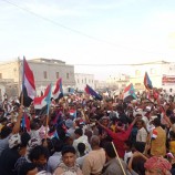مظاهرة شعبية حاشدة في المهرة رفضا لتواجد مليشيات الإخوان