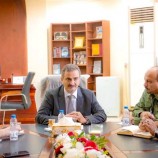 المحافظ الملس يترأس اجتماعاً مشتركاً لقيادة أمن عدن والحزام الأمني في العاصمة عدن