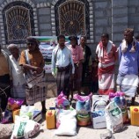 بتوجيهات الرئيس الزُبيدي…القيادة المحلية لانتقالي زنجبار تدشن توزيع السلال الغذائية على الأسر المحتاجة بالمديرية