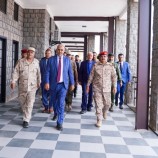 ‏الرئيس القائد عيدروس الزُبيدي يتفقد سير العملية التعليمية في الأكاديمية العسكرية العُليا