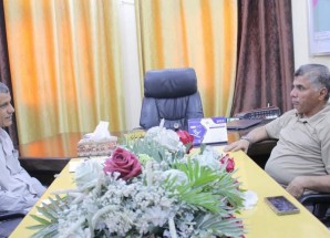 العميد المنهالي يناقش مع مدير عام مديرية غيل باوزير جوانب تعزيز الأوضاع الأمنية بالمديرية