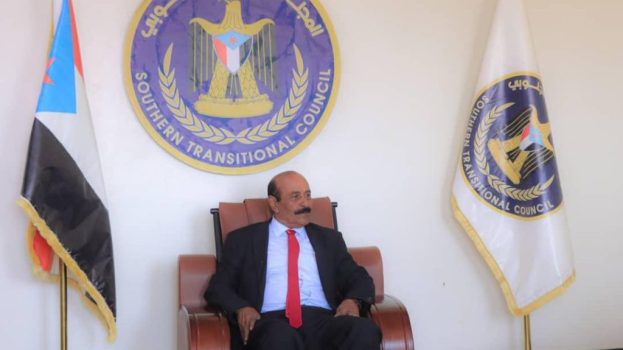 الشيخ لحمر يهنئ عمال شبوة والجنوب بمناسبة عيد العمال العالمي