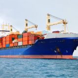 «الركود المؤقت» وتراجع النفط يهبطان بأسعار الشحن البحرى 50%