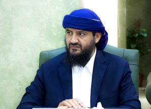 ‏النائب المحرّمي يُعزي بوفاة الشيخ عبدالرحمن حجري