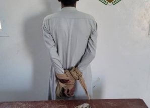 ‏قوات دفاع شبوة تحبط محاولة تهريب 2 كيلو من مادة الحشيش المخدر وكمية من الشبو كانت في طريقها لمدينة عتق