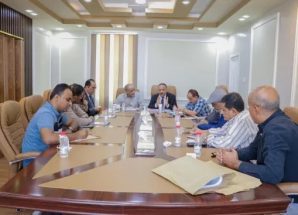 وزير النقل يستعرض مخطط إنشاء مطار عدن المستقبلي 