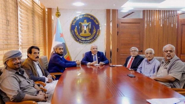 الكثيري يرأس الاجتماع الأول للجنة التحضيرية لمجلس شيوخ الجنوب العربي