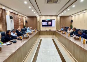 الوزير السقطري يناقش مع وفد البنك الدولي المشاريع الزراعية والسمكية