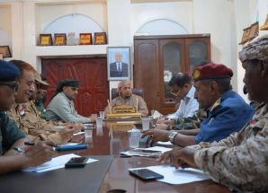 برئاسة المحافظ الثقلي…اللجنة الأمنية بمحافظة سقطرى تعقد اجتماعها وتناقش الخطة الأمنية لموسم الخريف وإغلاق الموسم السياحي