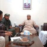 المحافظ رأفت الثقلي يلتقي مدير مشروع الأشغال العامة بالمكلا ويؤكد دعم السلطة المحلية في سقطرى لجهود التنمية
