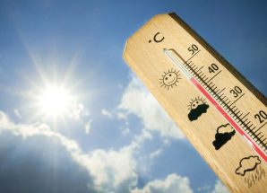 توقعات بغيوم وسقوط أمطار على سواحل الجنوب