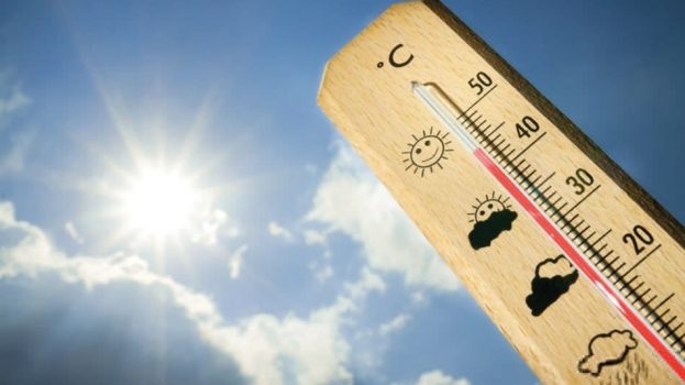 توقعات بغيوم وسقوط أمطار على سواحل الجنوب
