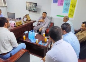 المحافظ بن الوزير يوجه بتقديم الرعاية الطبية للطفلة “عبير الزبيدي”، والامين العام يطلع على حالتها الصحية
