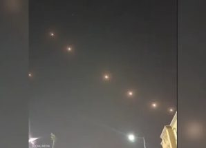 الحرس الثوري الإيراني يصدر بيانا بشأن استهداف قاعدة العديد في قطر