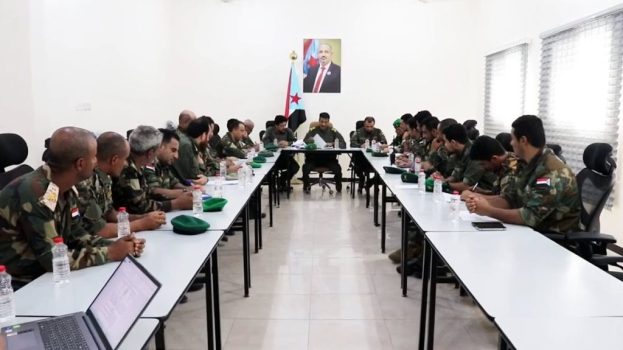 العميد الربيعي يستعرض الخطة الأمنية لعيد الأضحى في العاصمة عدن