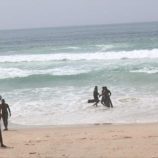 خفر السواحل ينقذ 7 أشخاص من الغرق ويواصل البحث عن شاب مفقود في حضرموت