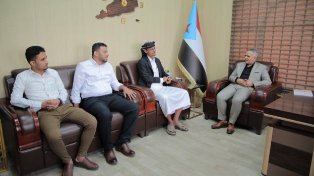 اليافعي يلتقي الشباب الإعلامي أعضاء مبادرة تأهيل خط أبين الدولي