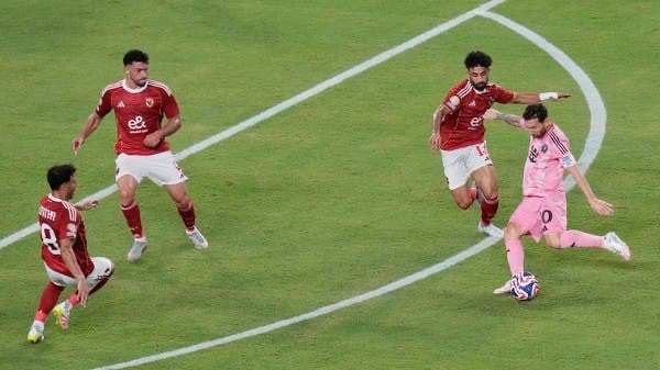 الأهلي وإنتر ميامي يتعادلان سلبياً في افتتاح كأس العالم للأندية