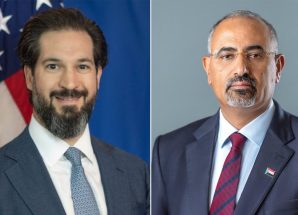 الرئيس الزُبيدي يبحث مع القائم بأعمال السفير الأمريكي تطورات الأوضاع في بلادنا والمنطقة