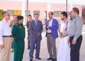 شبوة: الأمين العام يتفقد مستوى الإنجاز في مشروعي مدرسة الأوائل وروضة الأطفال بمدينة عتق