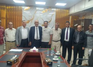 الفريق الركن محمود الصبيحي يزور مبنى محافظة عدن ويلتقي نائب المحافظ