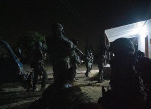 الجيش الإسرائيلي يعلن اعتقال “خلية إيرانية” بعملية خاصة جنوب سوريا