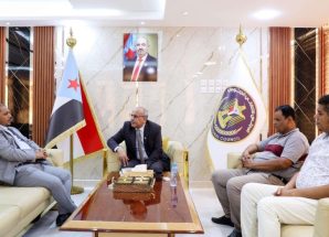 الكثيري يطّلع من محافظ سقطرى على الأوضاع العامة في الأرخبيل