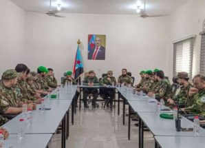 العقيد السرحي يترأس اجتماعاً بقيادات عمليات الحزام الأمني بعدن ويؤكد أهمية الانضباط ورفع كفاءة الأداء