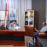 المحافظ بن الوزير يطلع على التقرير النصف سنوي لخطة التنمية بالمحافظة ويشيد بحجم الإنجازات المحققة