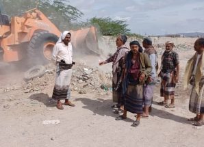 انطلاق حملة لإزالة مخلفات البناء واتخاذ إجراءات صارمة ضد المخالفين في مدينة عتق.
