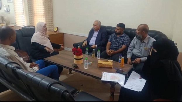 لقاء يناقش تعزيز التعاون المشترك بين الصحة والتربية في العاصمة عدن