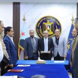 إتمام عملية الاستلام والتسليم للأمانة العامة لهيئة رئاسة المجلس الانتقالي الجنوبي وهيئاتها