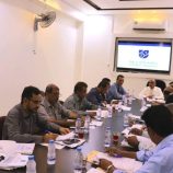 مجلس جامعة شبوة يُقر التقويم الجامعي للعام الجديد ويدعو الحكومة لاعتماد درجات الكادر الأكاديمي.