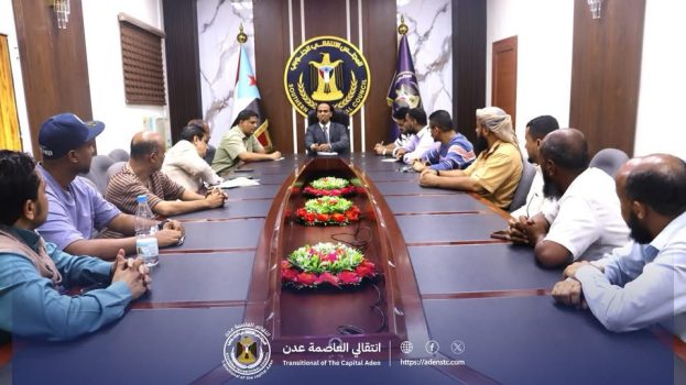 السقاف يناقش مع ملاك المطاعم السياحية في عدن آلية خفض الأسعار تزامنًا مع تحسن العملة المحلية
