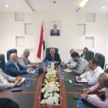 الوزير باذيب يترأس اجتماعاً موسعاً لمناقشة تطوير قطاع الاتصالات، ويوجه بسرعة إعداد خطة شاملة لنقل إيرادات مؤسسات الوزارة إلى العاصمة عدن