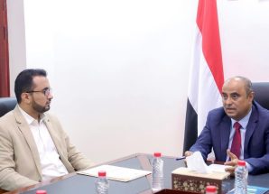 رئيس الوزراء يوجه الهيئة العامة للأراضي بمنح فرصة نهائية للمستثمرين غير الملتزمين أو سحب الأراضي الممنوحة لهم