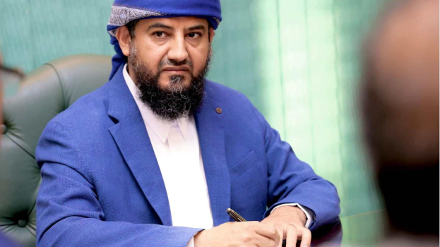 النائب المحرّمي يعزي اللواء بن بريك في وفاة شقيقه وابن عمه