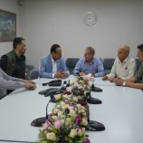 مصافي عدن وصندوق صيانة الطرق يبحثان آلية التعاون لتوفير مادة الإسفلت محلياً