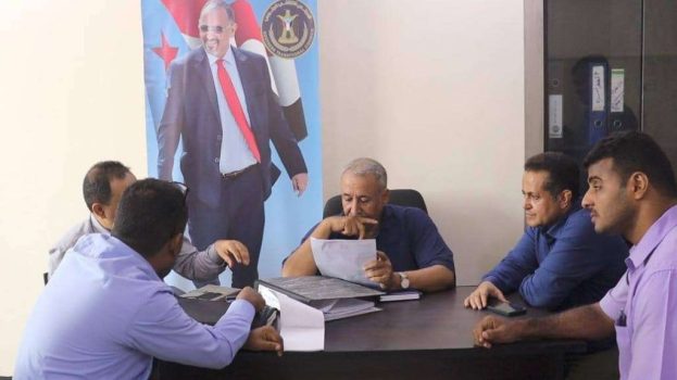 فريق التوجيه والرقابة الرئاسي يطلع على عمل إدارتي التعليم والشباب والرياضة بانتقالي لحج