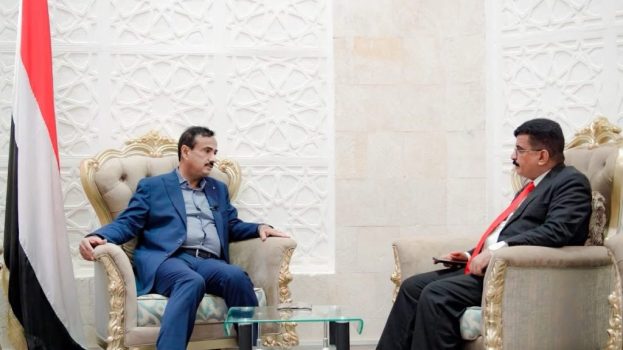 المحافظ بن الوزير يعلن عن توجه لإنشاء ثلاث محطات كهرباء غازية