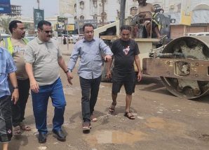 مدير عام المنصورة يدشن مشروع الصيانة الطارئة لشارع كورنيش الفنان المرشدي