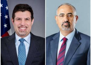 الرئيس الزُبيدي يبحث مع سفير الولايات المتحدة سُبل دعم مسار الإصلاحات والتعافي الاقتصادي