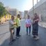 مدير صيرة يطلع على أعمال سفلتة خط البنك المركزي بعدن