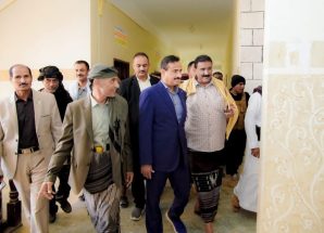 المحافظ بن الوزير يتفقد أعمال تأهيل وتحديث مبنى الإدارة المحلية بالمحافظة
