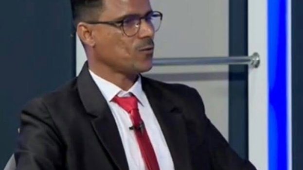 تهامة والجنوب يفقدان العكفي نجيب غلاب صوابه وخدمته للكهنوت الحوثي