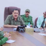 مدير أمن العاصمة عدن يعقد اجتماعاً موسعاً مع مدراء المراكز والمناطق الأمنية
