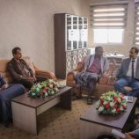 فريق التوجيه والرقابة الرئاسي يلتقي مديري مكتب الخدمة المدنية وهيئة مشاريع مياه الريف بمحافظة المهرة