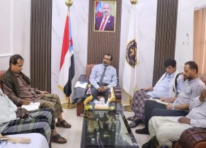 فريق التوجيه والرقابة الرئاسي يطّلع على نشاط إدارة التعليم بانتقالي محافظة المهرة